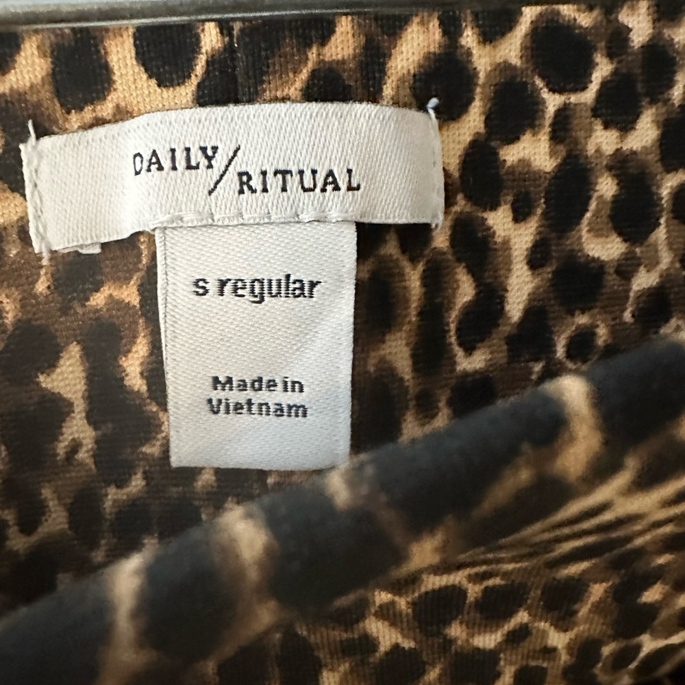 EUC Daily Ritual Leopard Print Pants - Picture 3 of 5